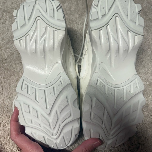 Nike Off-White Athletic Sneakers - Picture 3 of 3